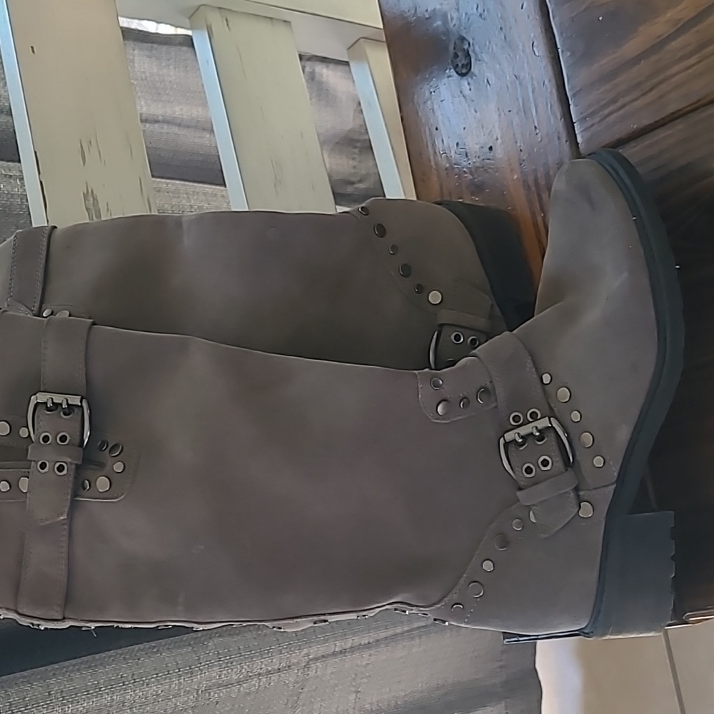 Sam Eldeman boots